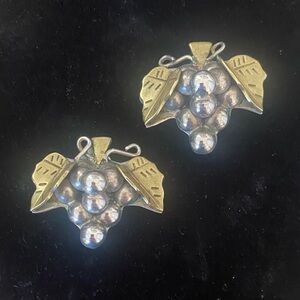 Vintage Sterling Grape Cluster Clip On Earrings